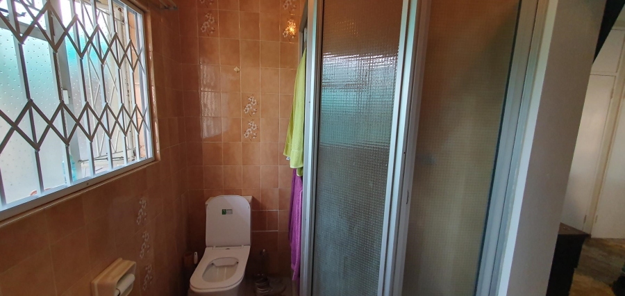 To Let 4 Bedroom Property for Rent in Verwoerdpark Gauteng