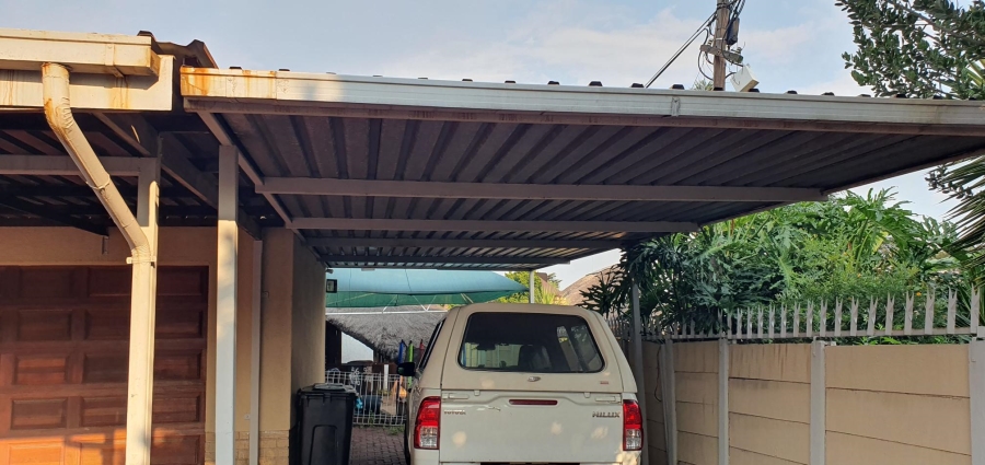 To Let 4 Bedroom Property for Rent in Verwoerdpark Gauteng