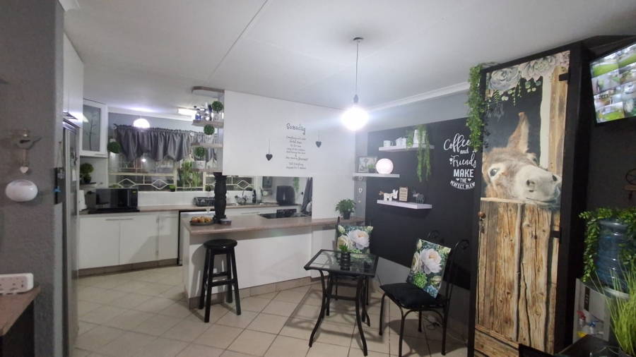 3 Bedroom Property for Sale in Dunnottar Gauteng