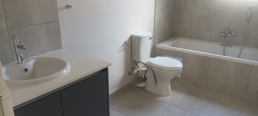 2 Bedroom Property for Sale in Raslouw Gauteng