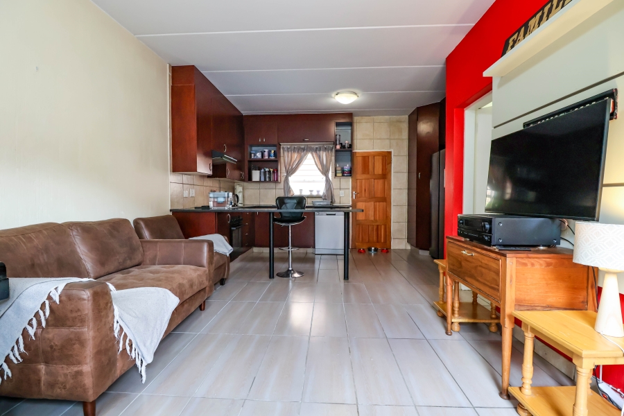 3 Bedroom Property for Sale in Heuwelsig Estate Gauteng