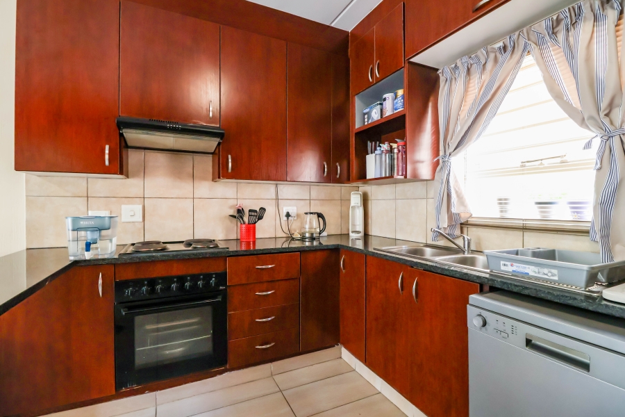 3 Bedroom Property for Sale in Heuwelsig Estate Gauteng