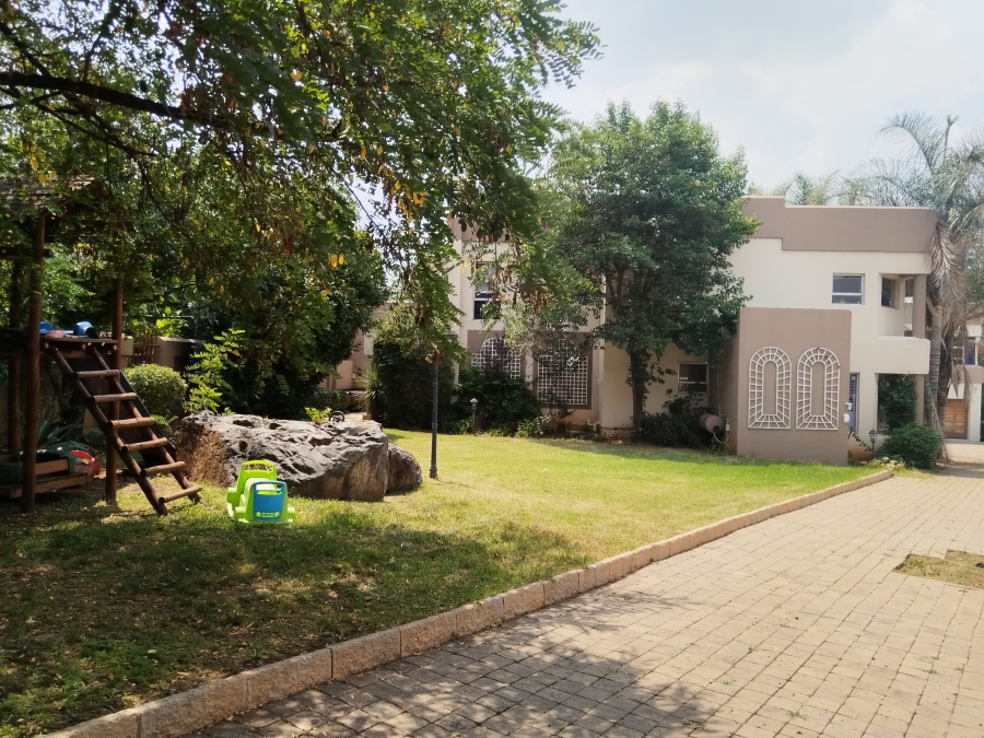 5 Bedroom Property for Sale in Vanderbijlpark SW 5 Gauteng