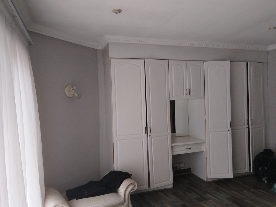 5 Bedroom Property for Sale in Vanderbijlpark SW 5 Gauteng