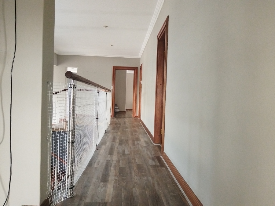 5 Bedroom Property for Sale in Vanderbijlpark SW 5 Gauteng