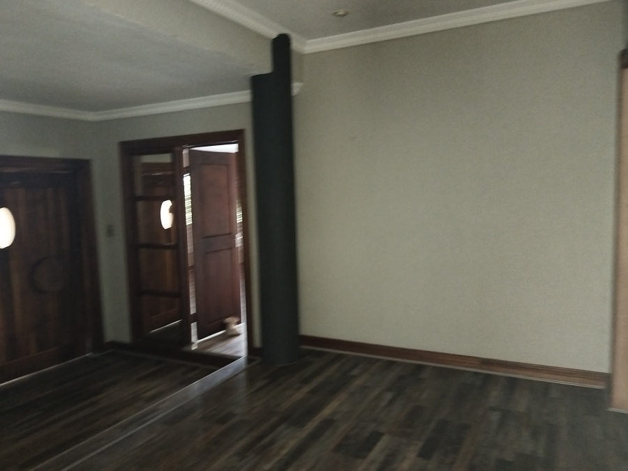 5 Bedroom Property for Sale in Vanderbijlpark SW 5 Gauteng