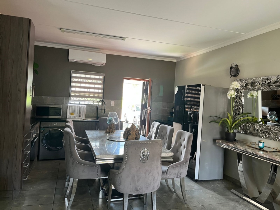 3 Bedroom Property for Sale in Noordwyk Gauteng
