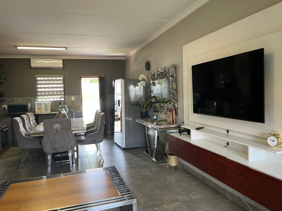 3 Bedroom Property for Sale in Noordwyk Gauteng