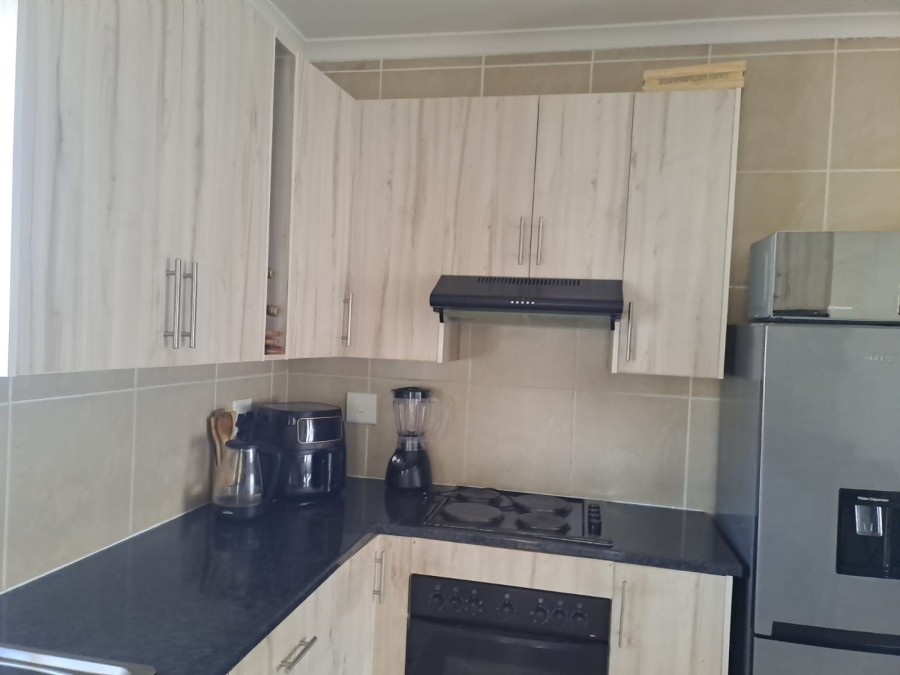 2 Bedroom Property for Sale in Aeroton Gauteng