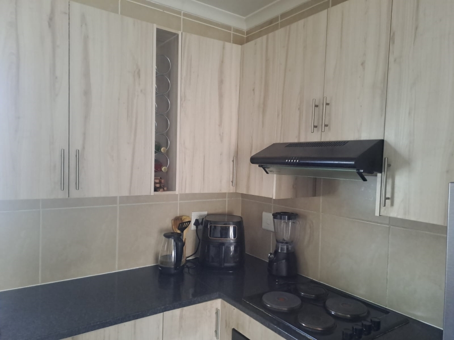 2 Bedroom Property for Sale in Aeroton Gauteng