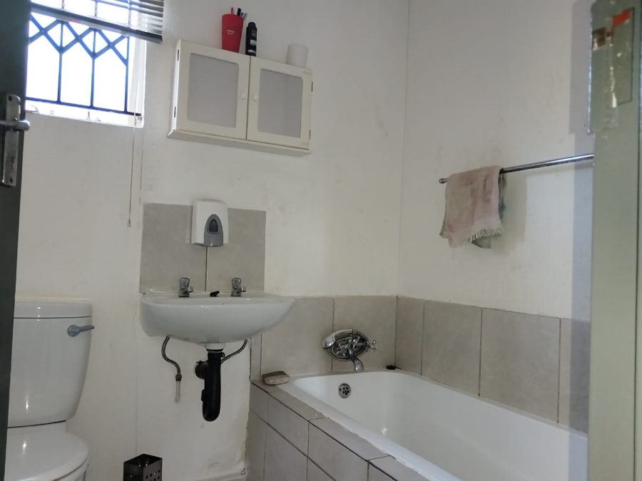 To Let 2 Bedroom Property for Rent in Savanna City Gauteng