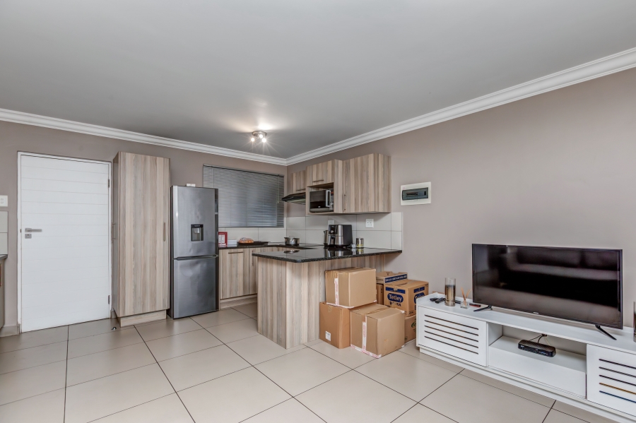 1 Bedroom Property for Sale in Broadacres Gauteng