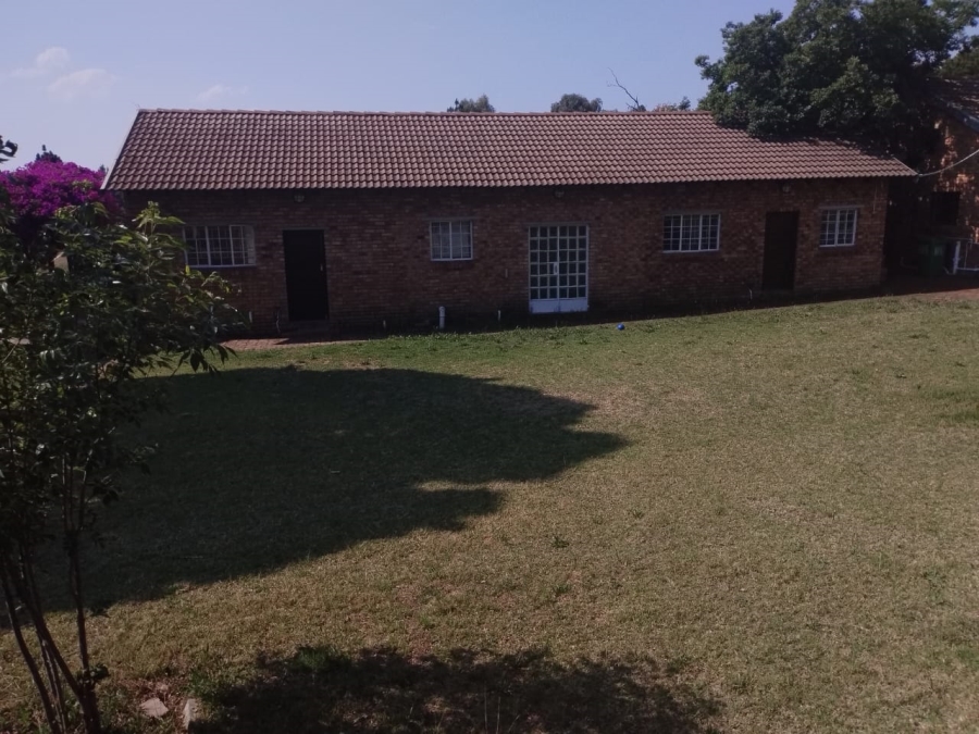 3 Bedroom Property for Sale in Glen Austin Gauteng