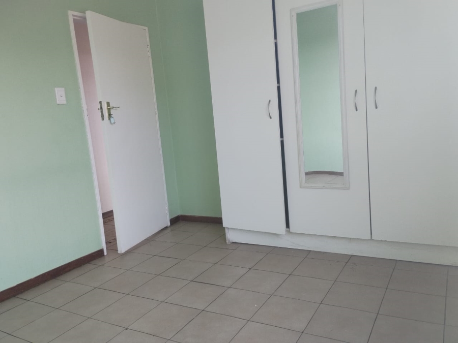 3 Bedroom Property for Sale in Glen Austin Gauteng