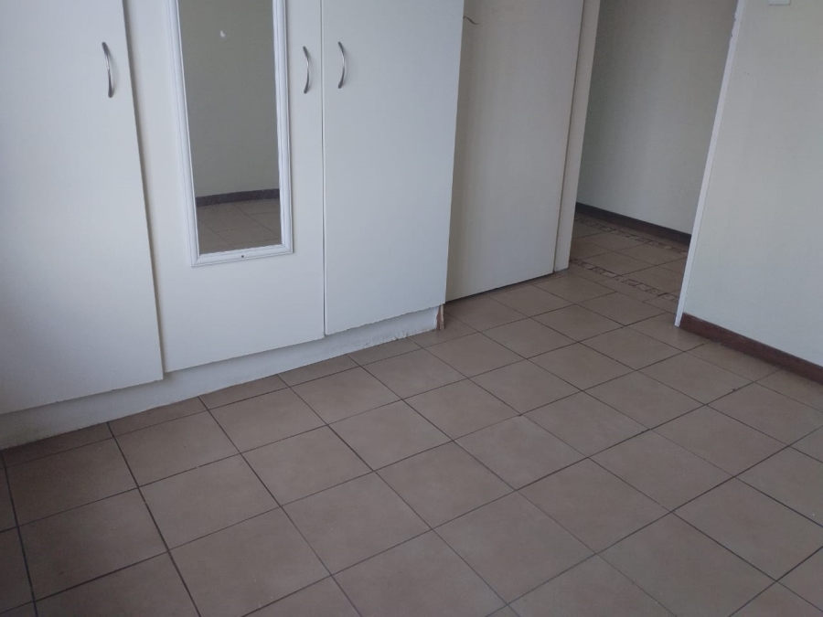 3 Bedroom Property for Sale in Glen Austin Gauteng