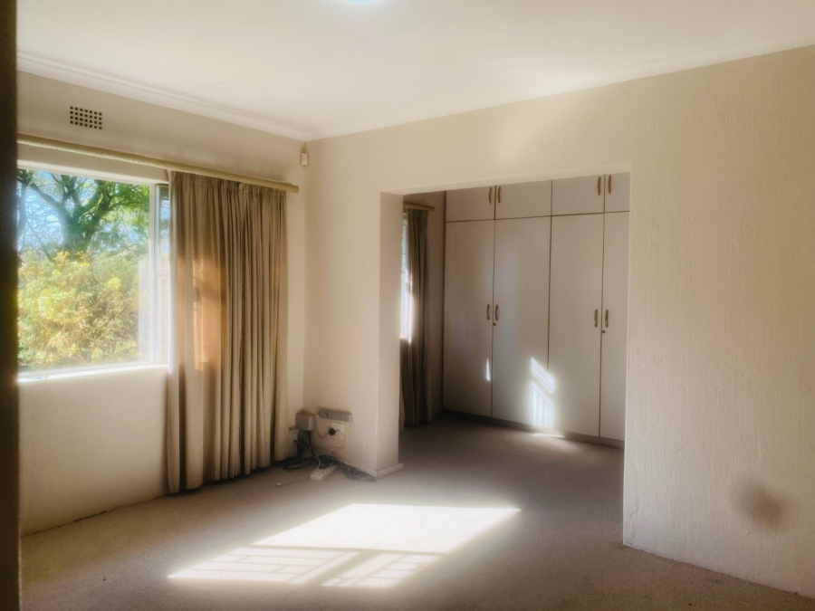 3 Bedroom Property for Sale in Glen Austin Gauteng