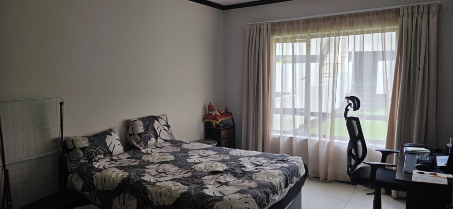 To Let 2 Bedroom Property for Rent in Crowthorne AH Gauteng