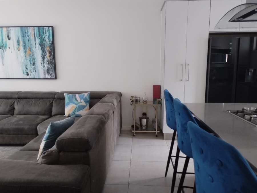 3 Bedroom Property for Sale in Erand Gardens Gauteng