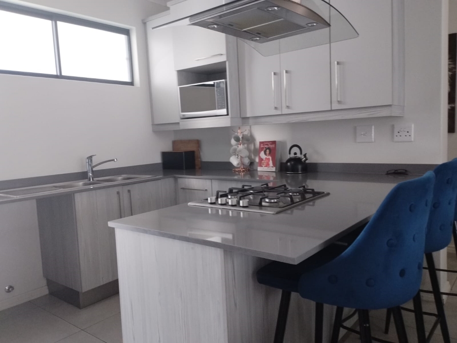 3 Bedroom Property for Sale in Erand Gardens Gauteng