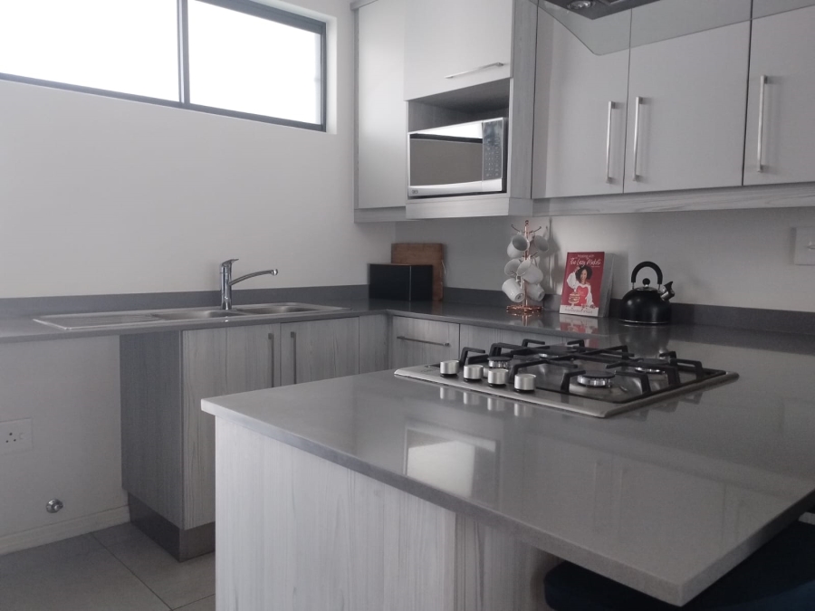 3 Bedroom Property for Sale in Erand Gardens Gauteng