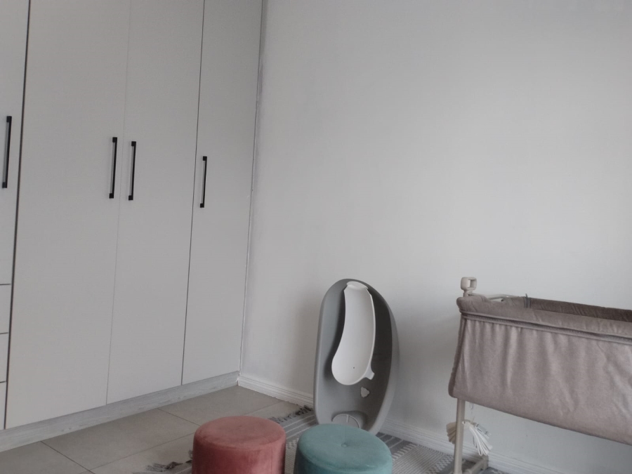 3 Bedroom Property for Sale in Erand Gardens Gauteng