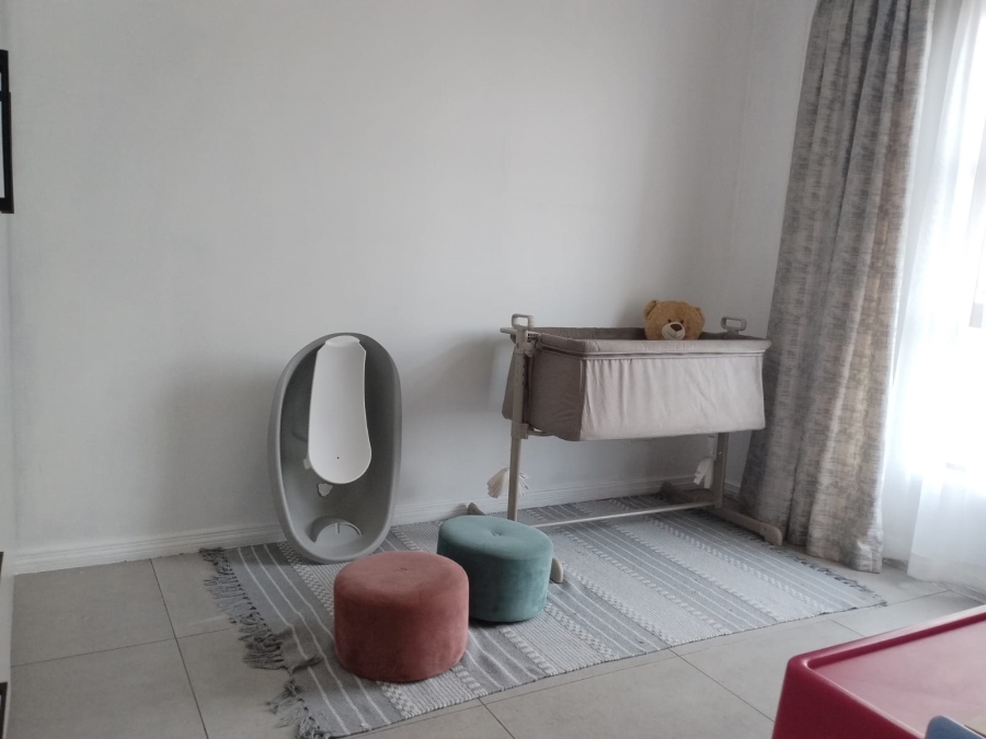 3 Bedroom Property for Sale in Erand Gardens Gauteng