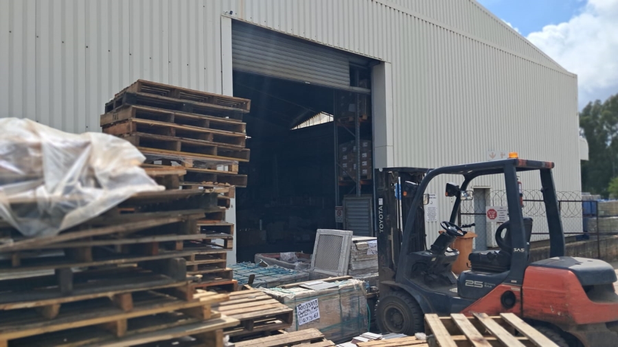 To Let commercial Property for Rent in Clayville East Gauteng