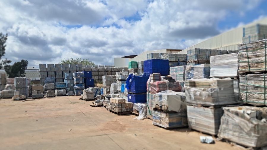 To Let commercial Property for Rent in Clayville East Gauteng