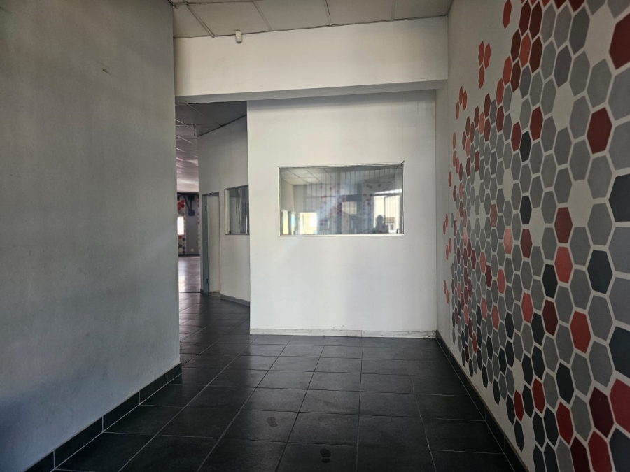 To Let commercial Property for Rent in Moreleta Park Gauteng