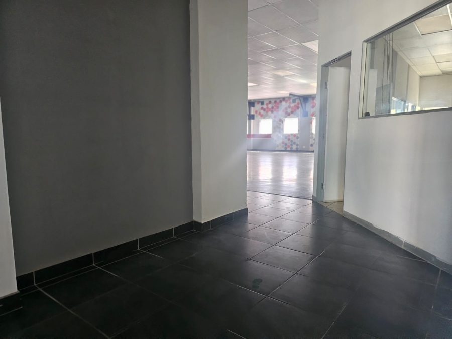 To Let commercial Property for Rent in Moreleta Park Gauteng