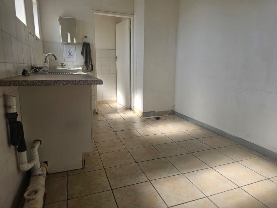 To Let commercial Property for Rent in Moreleta Park Gauteng