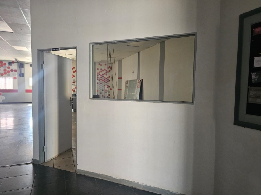 To Let commercial Property for Rent in Moreleta Park Gauteng