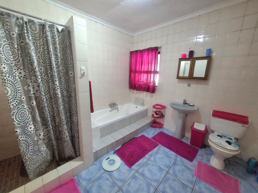 3 Bedroom Property for Sale in Glen Harvie Gauteng