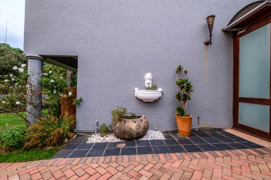 4 Bedroom Property for Sale in Northwold Gauteng