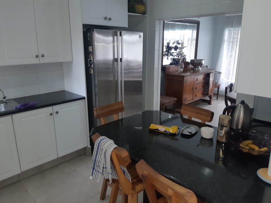 3 Bedroom Property for Sale in Larrendale Gauteng