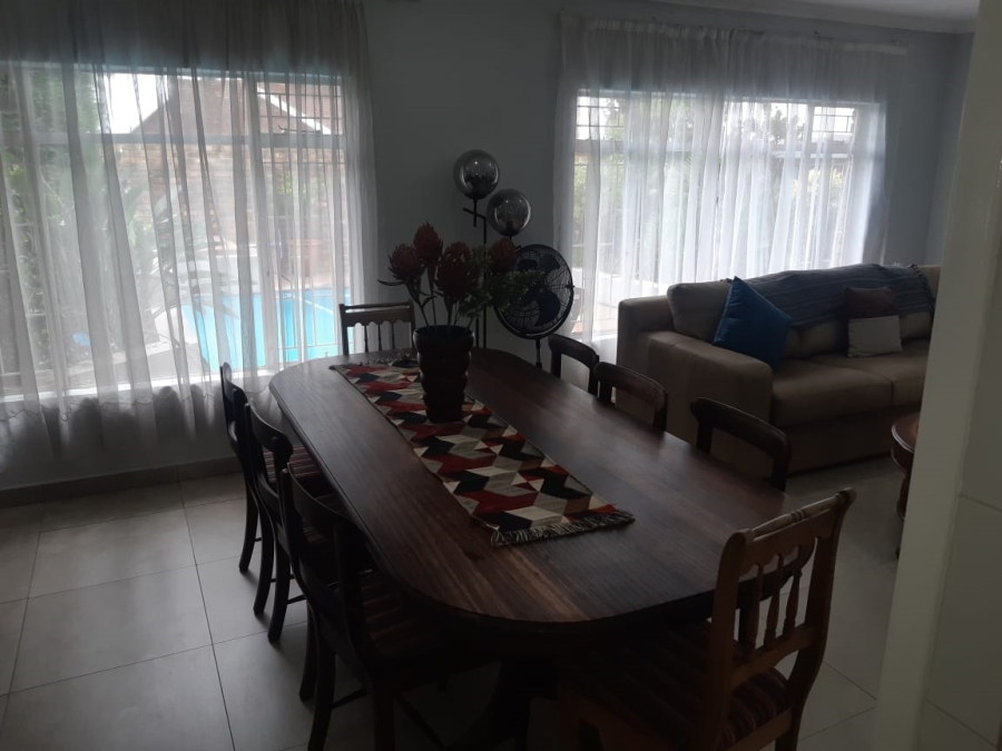 3 Bedroom Property for Sale in Larrendale Gauteng