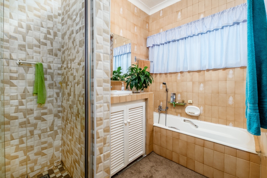 3 Bedroom Property for Sale in Whiteridge Gauteng