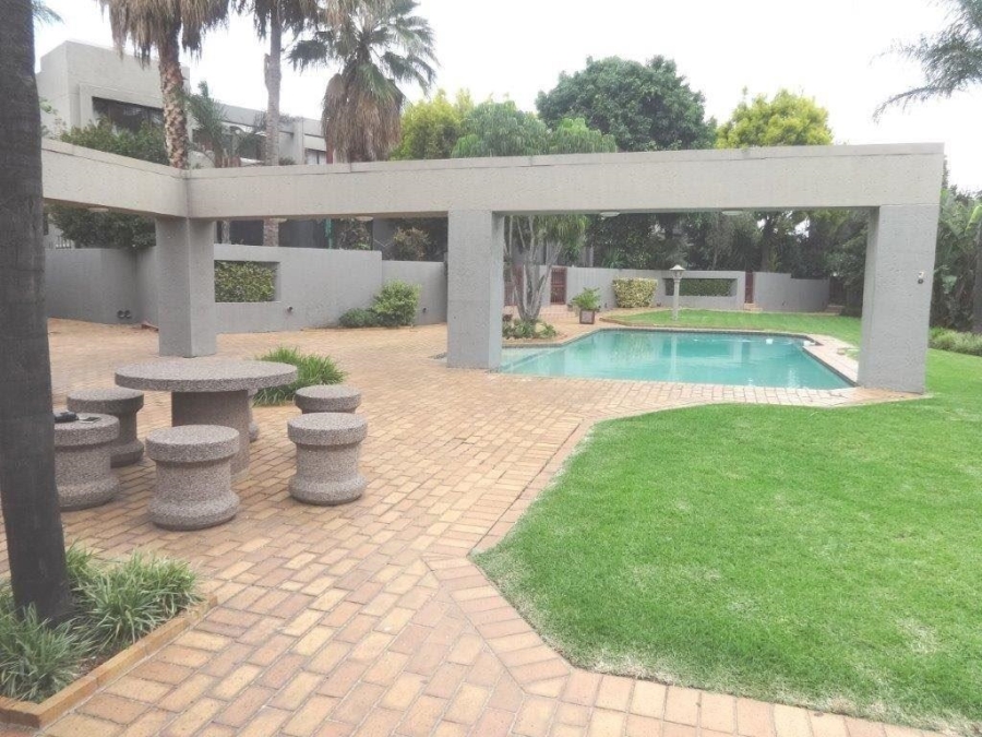 2 Bedroom Property for Sale in Marais Steyn Park Gauteng