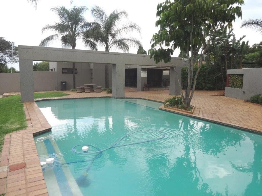 2 Bedroom Property for Sale in Marais Steyn Park Gauteng