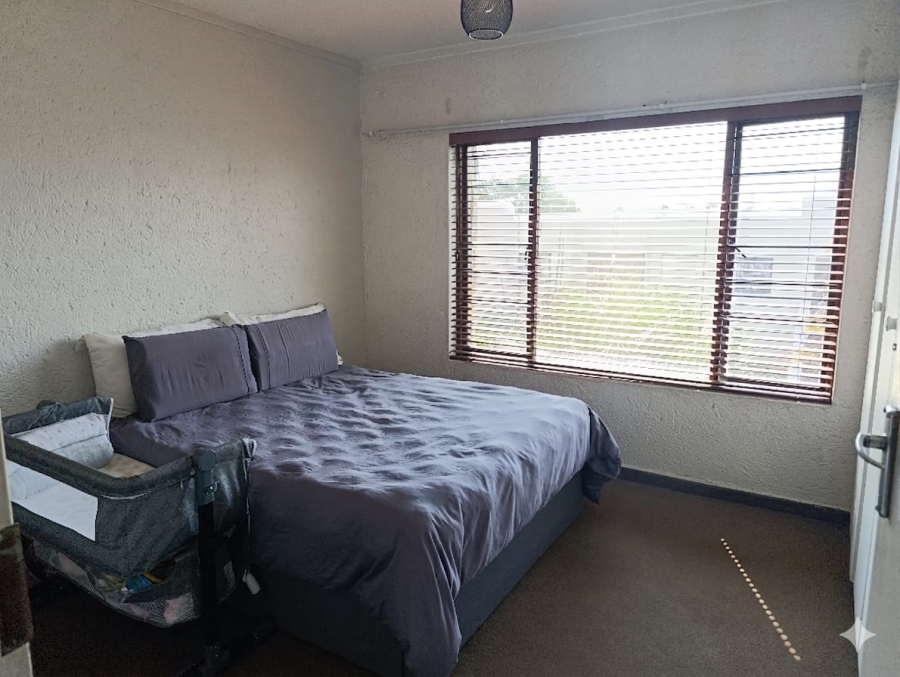 2 Bedroom Property for Sale in Marais Steyn Park Gauteng