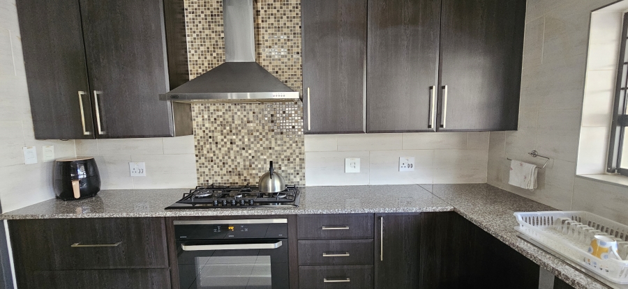 3 Bedroom Property for Sale in South Crest Gauteng