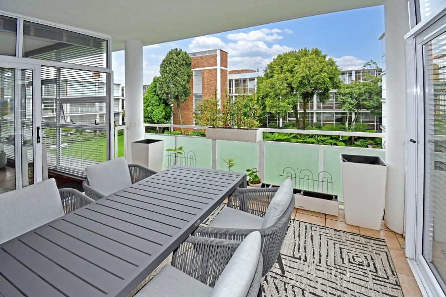 2 Bedroom Property for Sale in Dunkeld Gauteng