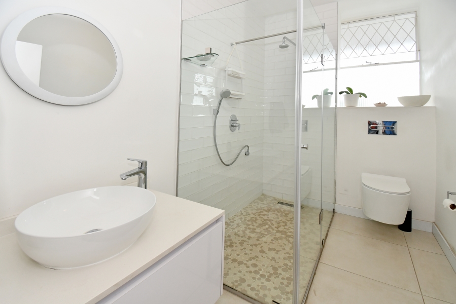 2 Bedroom Property for Sale in Dunkeld Gauteng