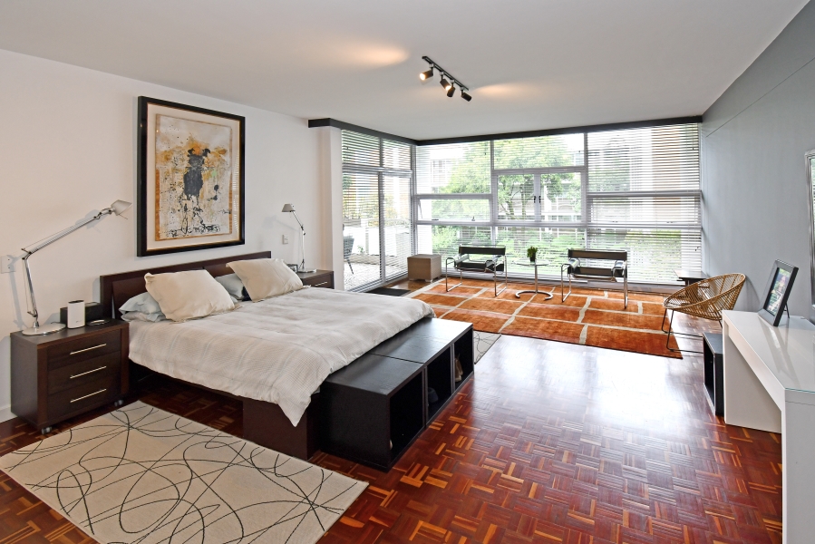 2 Bedroom Property for Sale in Dunkeld Gauteng