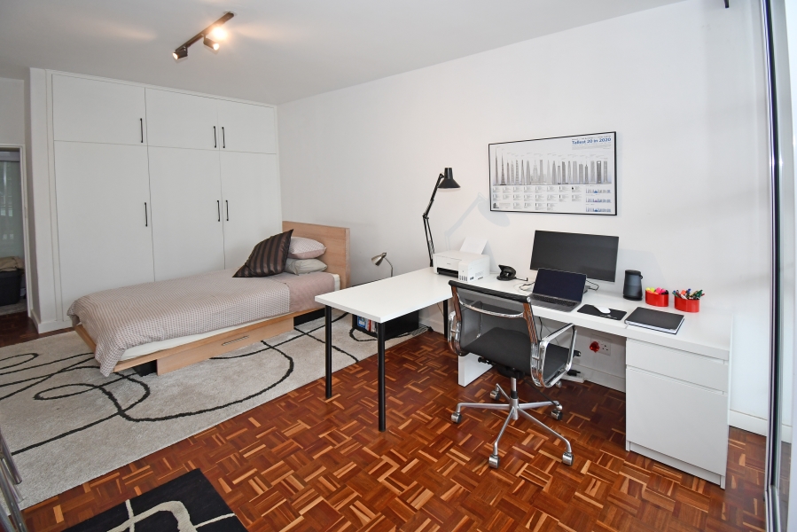 2 Bedroom Property for Sale in Dunkeld Gauteng