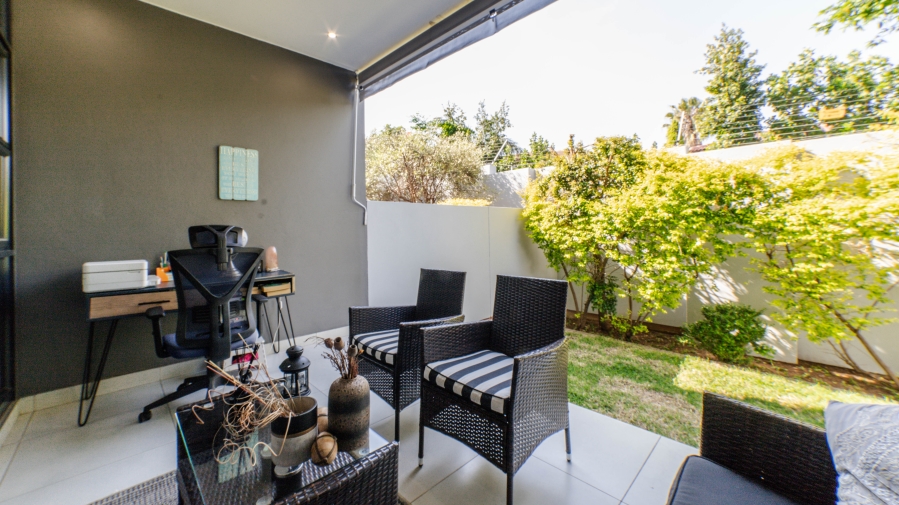 2 Bedroom Property for Sale in Broadacres Gauteng