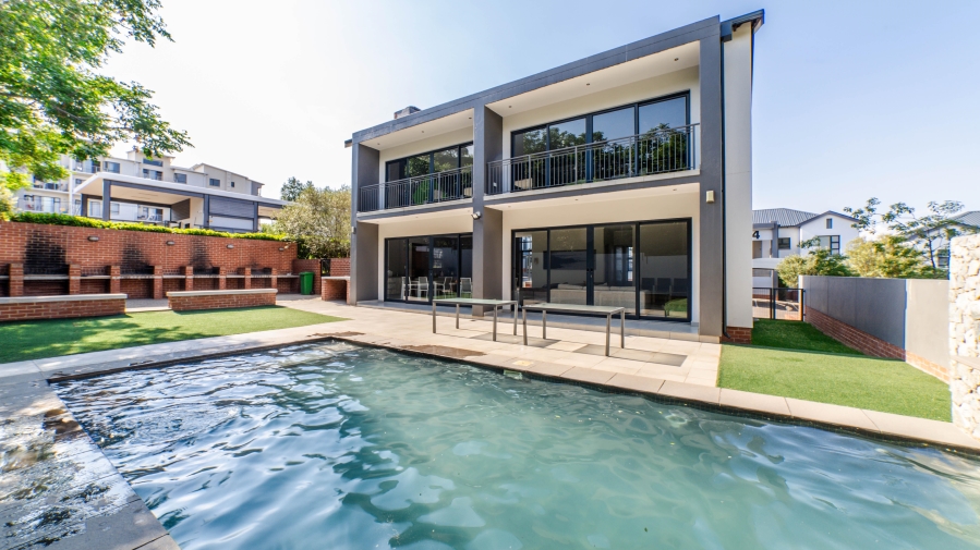 2 Bedroom Property for Sale in Broadacres Gauteng