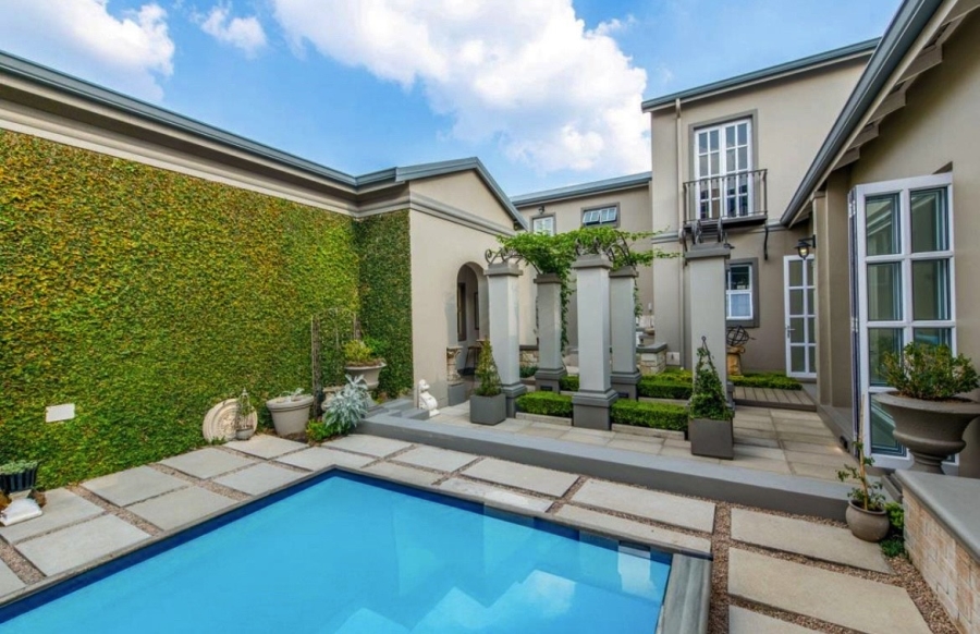 4 Bedroom Property for Sale in Waterfall Country Estate Gauteng