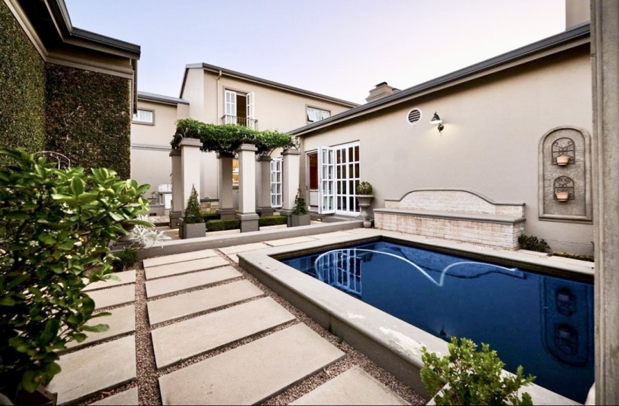 4 Bedroom Property for Sale in Waterfall Country Estate Gauteng