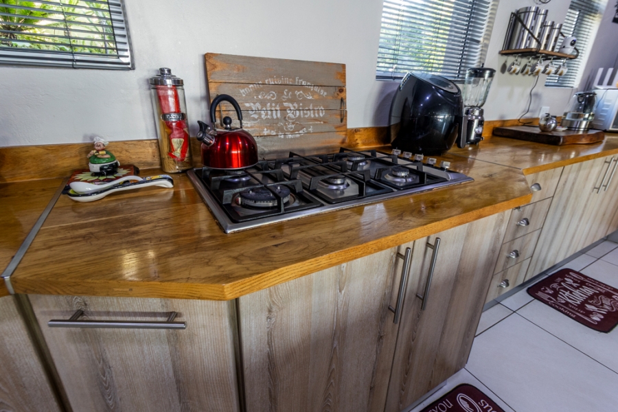 4 Bedroom Property for Sale in Sunnyridge Gauteng